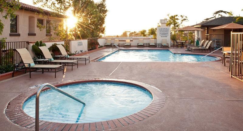 Fairfield Inn & Suites San Diego Old Town מראה חיצוני תמונה