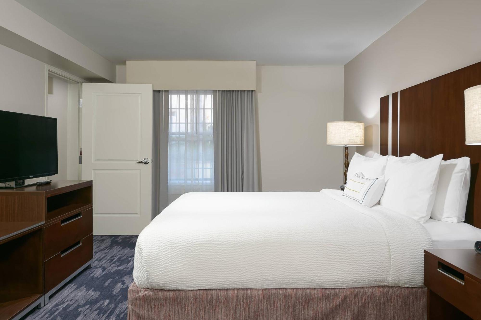 Fairfield Inn & Suites San Diego Old Town מראה חיצוני תמונה