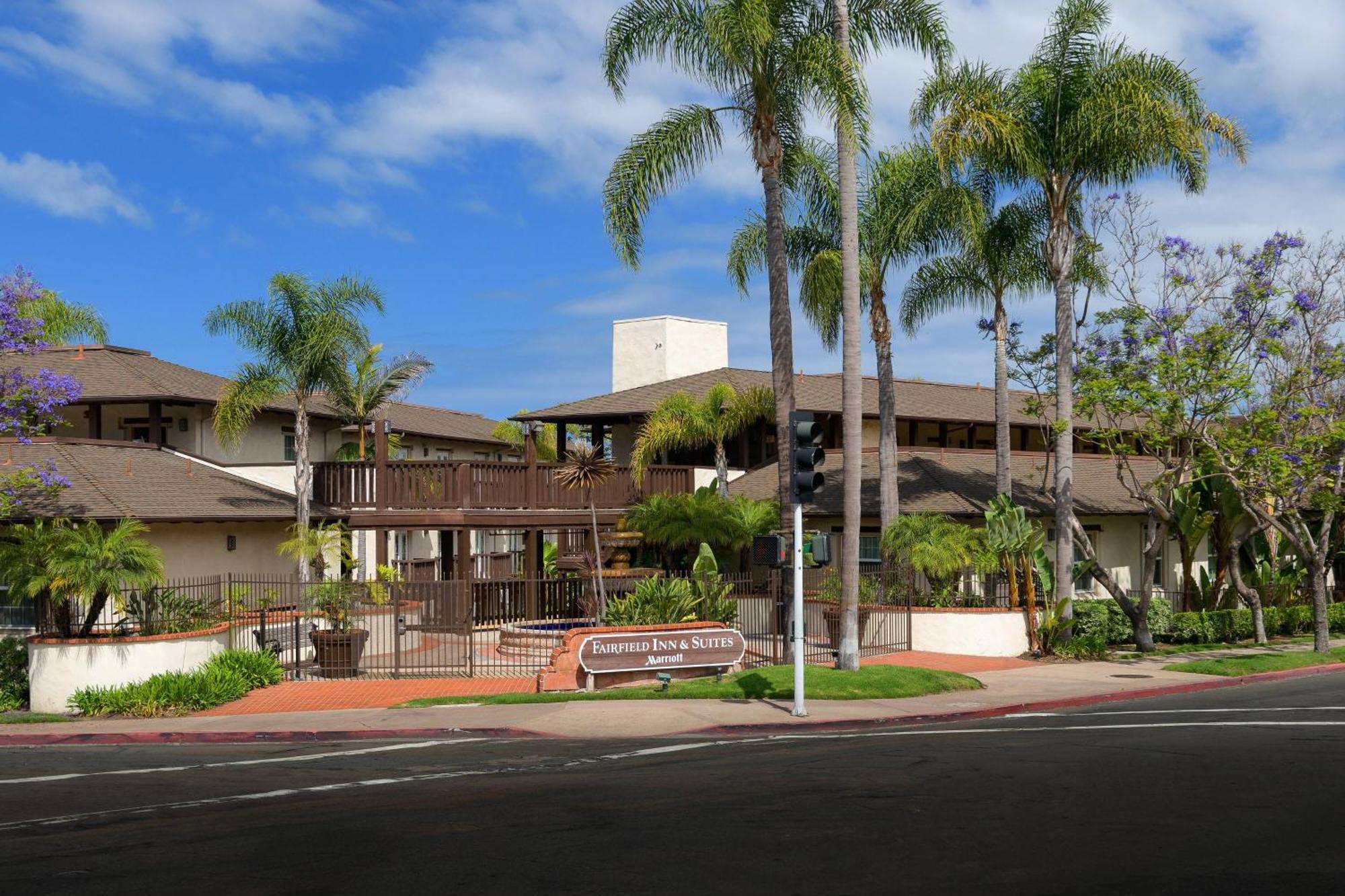 Fairfield Inn & Suites San Diego Old Town מראה חיצוני תמונה